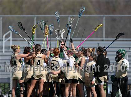 Thumbnail 3 in Rush-Henrietta vs. Fairport photogallery.
