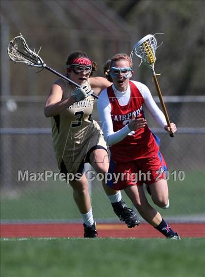 Thumbnail 2 in Rush-Henrietta vs. Fairport photogallery.