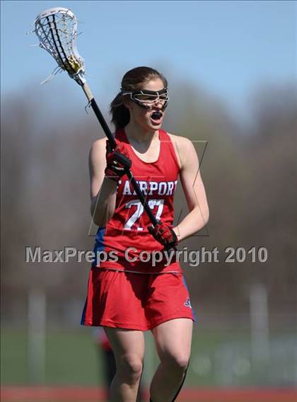 Thumbnail 3 in Rush-Henrietta vs. Fairport photogallery.