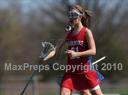 Thumbnail 1 in Rush-Henrietta vs. Fairport photogallery.
