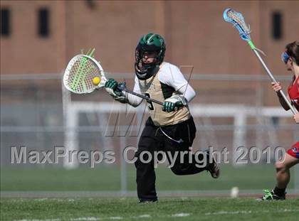 Thumbnail 2 in Rush-Henrietta vs. Fairport photogallery.