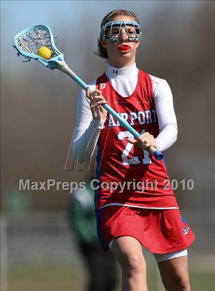 Thumbnail 2 in Rush-Henrietta vs. Fairport photogallery.