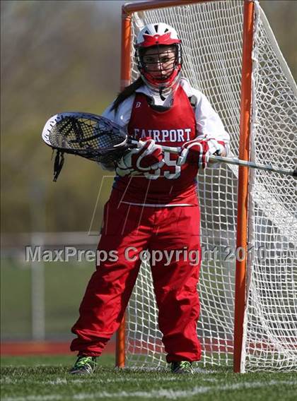 Thumbnail 2 in Rush-Henrietta vs. Fairport photogallery.