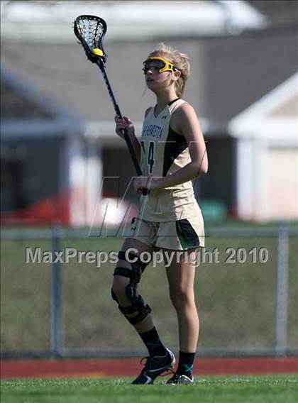 Thumbnail 3 in Rush-Henrietta vs. Fairport photogallery.