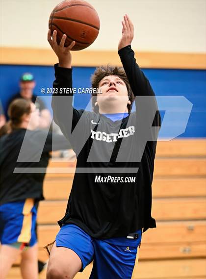 Thumbnail 2 in Anderson @ Del Norte (Anderson Tournament) photogallery.