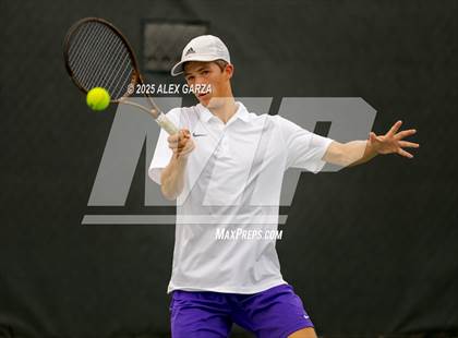 Thumbnail 3 in UIL Tennis 1A & 2A Boys Semifinals photogallery.