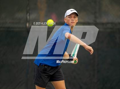 Thumbnail 1 in UIL Tennis 1A & 2A Boys Semifinals photogallery.