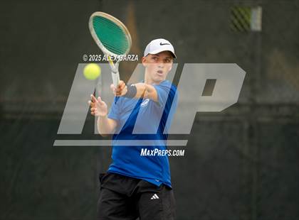 Thumbnail 2 in UIL Tennis 1A & 2A Boys Semifinals photogallery.