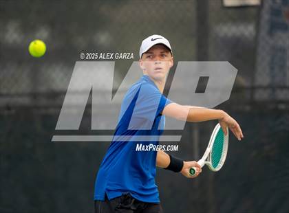 Thumbnail 2 in UIL Tennis 1A & 2A Boys Semifinals photogallery.
