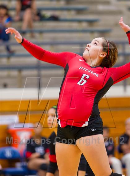 Thumbnail 2 in Stevens vs. Taft photogallery.