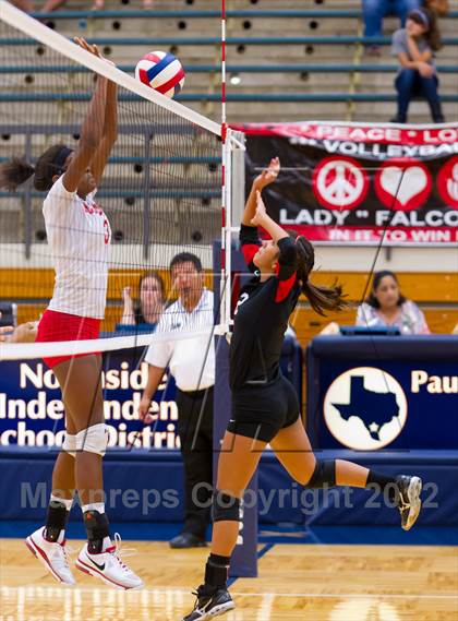 Thumbnail 1 in Stevens vs. Taft photogallery.