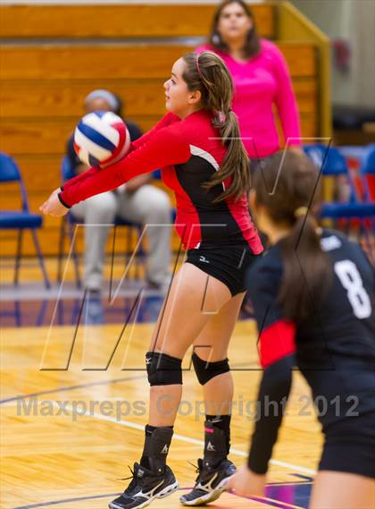 Thumbnail 1 in Stevens vs. Taft photogallery.