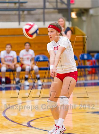 Thumbnail 1 in Stevens vs. Taft photogallery.