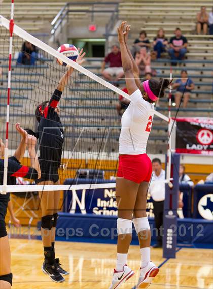 Thumbnail 2 in Stevens vs. Taft photogallery.