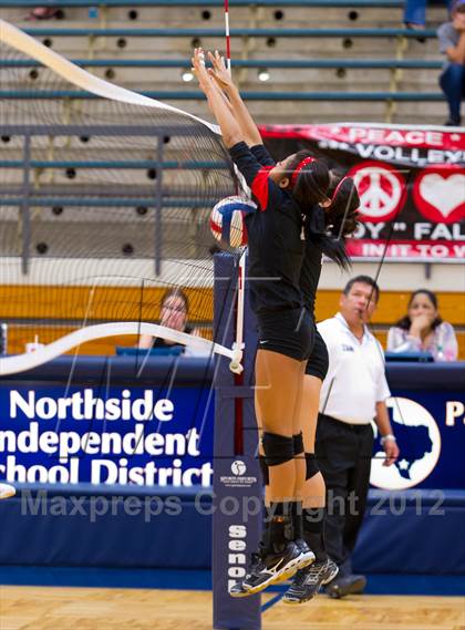 Thumbnail 2 in Stevens vs. Taft photogallery.