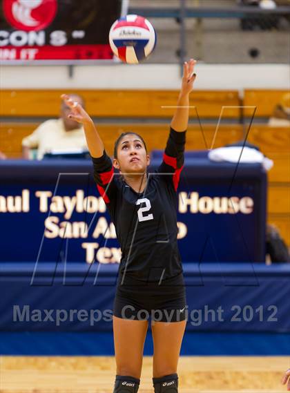 Thumbnail 1 in Stevens vs. Taft photogallery.