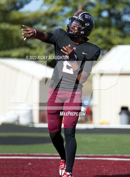 Thumbnail 2 in Lift for Life Academy @ Cardinal Ritter College Prep photogallery.