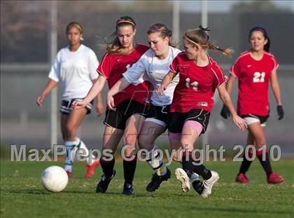 Thumbnail 3 in Etiwanda @ Rancho Cucamonga photogallery.