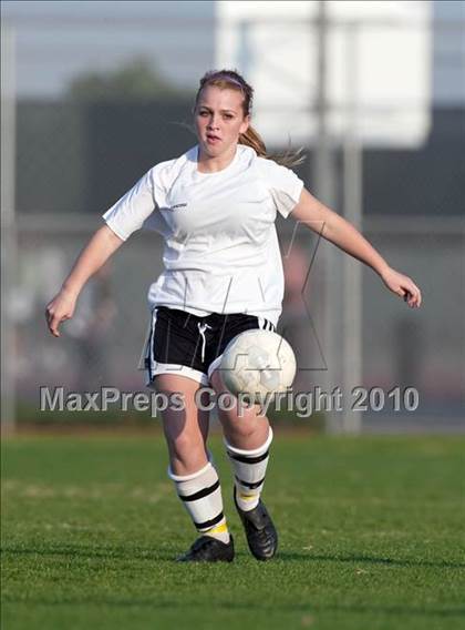 Thumbnail 3 in Etiwanda @ Rancho Cucamonga photogallery.