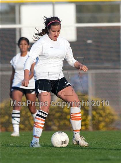 Thumbnail 3 in Etiwanda @ Rancho Cucamonga photogallery.