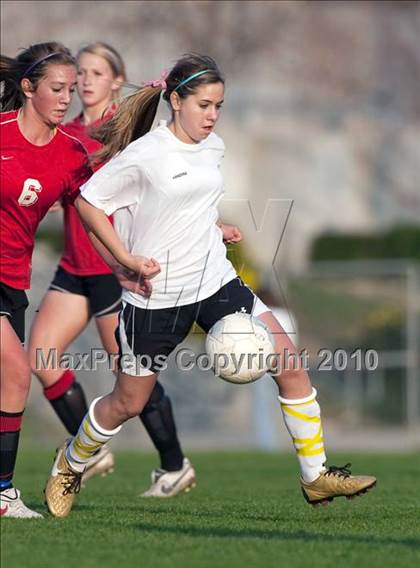 Thumbnail 2 in Etiwanda @ Rancho Cucamonga photogallery.