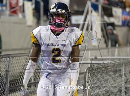 Thumbnail 3 in Parkland vs. Central Catholic (PIAA Class AAAA Final) photogallery.