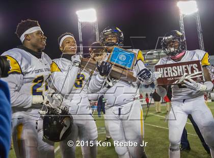 Thumbnail 2 in Parkland vs. Central Catholic (PIAA Class AAAA Final) photogallery.