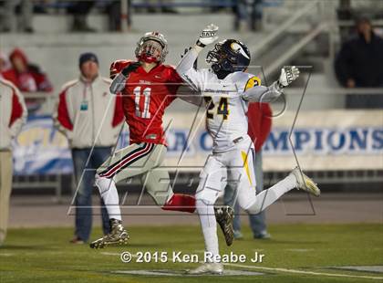 Thumbnail 1 in Parkland vs. Central Catholic (PIAA Class AAAA Final) photogallery.