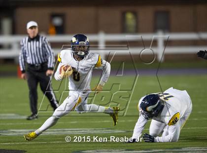 Thumbnail 3 in Parkland vs. Central Catholic (PIAA Class AAAA Final) photogallery.