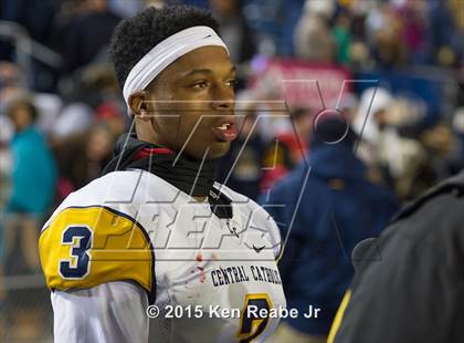 Thumbnail 2 in Parkland vs. Central Catholic (PIAA Class AAAA Final) photogallery.