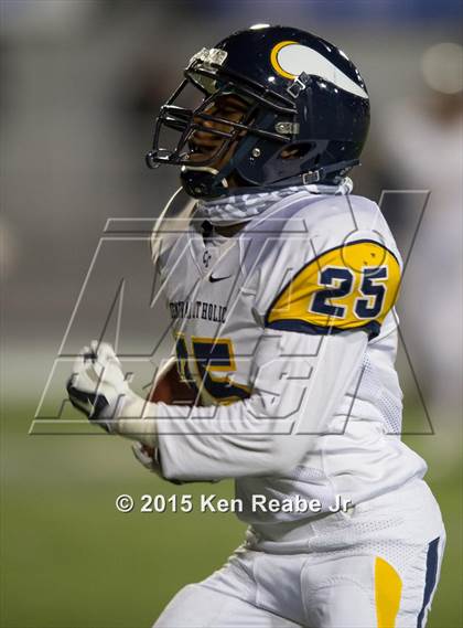Thumbnail 3 in Parkland vs. Central Catholic (PIAA Class AAAA Final) photogallery.