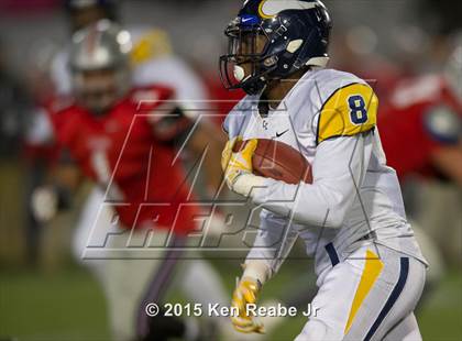 Thumbnail 1 in Parkland vs. Central Catholic (PIAA Class AAAA Final) photogallery.