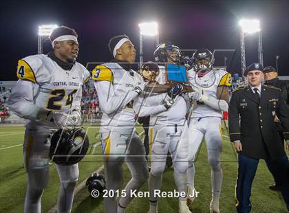 Thumbnail 1 in Parkland vs. Central Catholic (PIAA Class AAAA Final) photogallery.