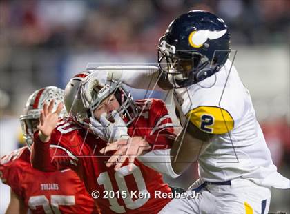 Thumbnail 1 in Parkland vs. Central Catholic (PIAA Class AAAA Final) photogallery.