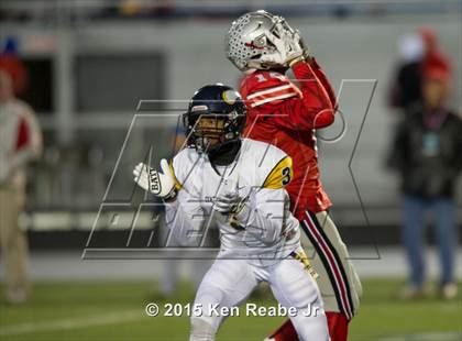 Thumbnail 2 in Parkland vs. Central Catholic (PIAA Class AAAA Final) photogallery.
