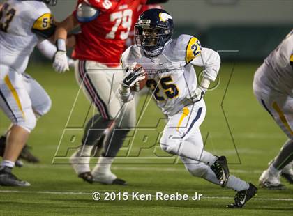 Thumbnail 2 in Parkland vs. Central Catholic (PIAA Class AAAA Final) photogallery.