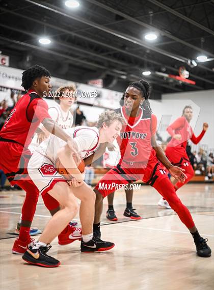 Thumbnail 3 in Trotwood-Madison @ La Salle photogallery.