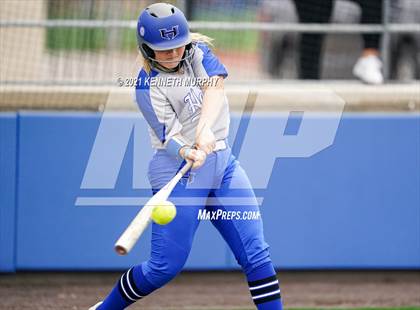 Thumbnail 2 in North Forney vs Hebron (Ellis County Invitational) photogallery.