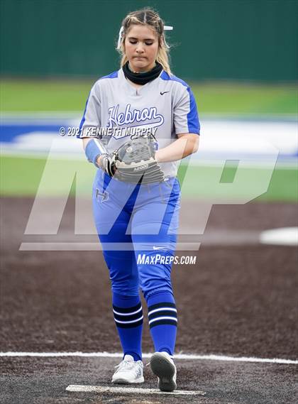 Thumbnail 1 in North Forney vs Hebron (Ellis County Invitational) photogallery.