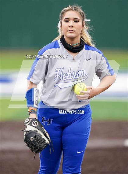 Thumbnail 1 in North Forney vs Hebron (Ellis County Invitational) photogallery.