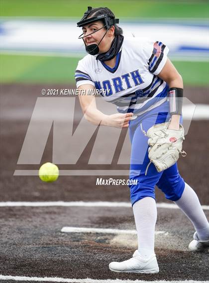 Thumbnail 1 in North Forney vs Hebron (Ellis County Invitational) photogallery.