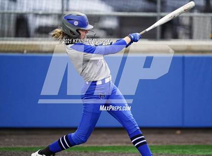 Thumbnail 1 in North Forney vs Hebron (Ellis County Invitational) photogallery.