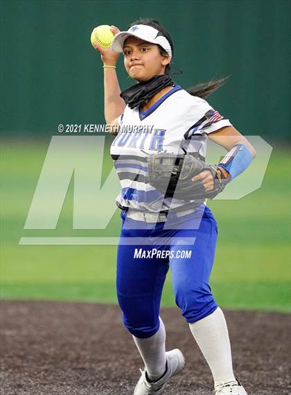 Thumbnail 3 in North Forney vs Hebron (Ellis County Invitational) photogallery.