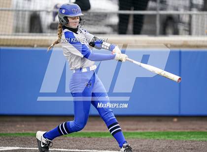 Thumbnail 3 in North Forney vs Hebron (Ellis County Invitational) photogallery.