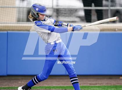 Thumbnail 1 in North Forney vs Hebron (Ellis County Invitational) photogallery.