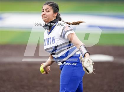 Thumbnail 1 in North Forney vs Hebron (Ellis County Invitational) photogallery.