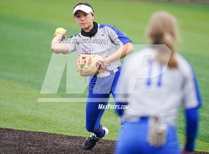 Thumbnail 3 in North Forney vs Hebron (Ellis County Invitational) photogallery.