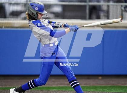 Thumbnail 3 in North Forney vs Hebron (Ellis County Invitational) photogallery.