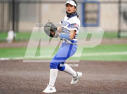 Thumbnail 2 in North Forney vs Hebron (Ellis County Invitational) photogallery.