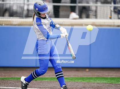 Thumbnail 3 in North Forney vs Hebron (Ellis County Invitational) photogallery.